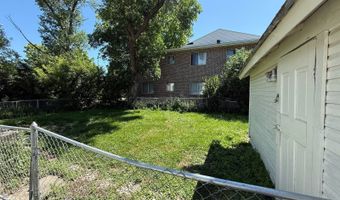 926 6th Ave, Brookings, SD 57006