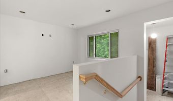 8945 Vergennes St SE, Ada, MI 49301