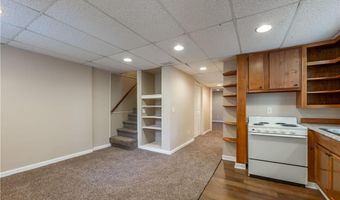 4559 Collins Ave, Acworth, GA 30101