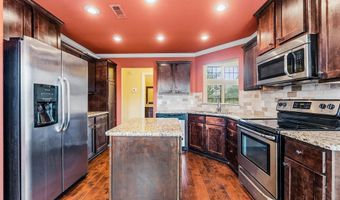 605 SW Milestone Rd, Bentonville, AR 72712