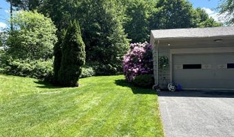 281 Clyde Rd, Bangor, ME 04401