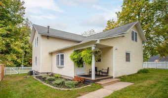 73733 Superior St, South Haven, MI 49090