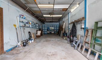 1821 Myersville Rd, Akron, OH 44312