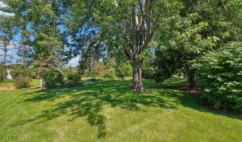 40032 N Trevino Ln, Antioch, IL 60002