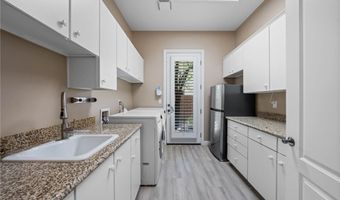 29 Soaring Bird Ct, Las Vegas, NV 89135