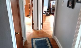15076 Harrison Ave, Allen Park, MI 48101