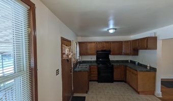 3018 E LARUE Sq E, Baltimore, MD 21225
