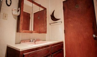 59 E Long St, Abbeville, MS 38655