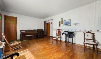 2360 Burton Ave, Alliance, OH 44601