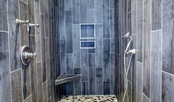 1484 Old Rosebud Trl, Awendaw, SC 29429