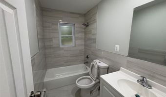 9 Holt St, Amityville, NY 11701