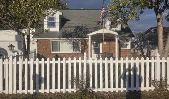 131 Veeder Ln, Bayville, NJ 08721