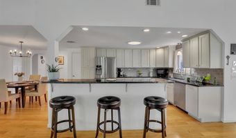 6 Beechwood Cir, Cromwell, CT 06416