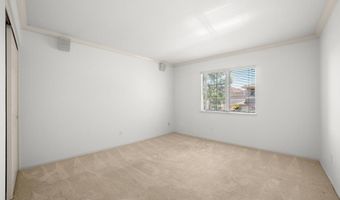 6933 Catamaran Dr, Carlsbad, CA 92011
