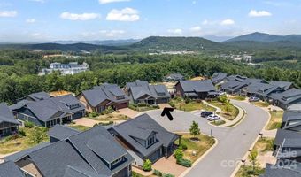 7 Pinnacle Crest Cir, Arden, NC 28704