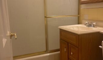 1121 ARLINGTON Pl 503, Arlington, VA 22209