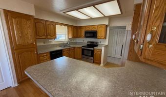 5967 Noah St, Chubbuck, ID 83202