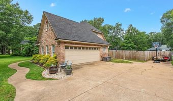 4013 Wisteria Ln, Benton, LA 71006