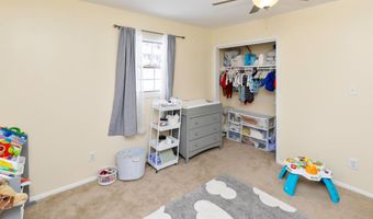 610 5th Ave, Altoona, IA 50009