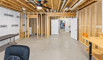 4715 Richland Woods Ct, Alton, IL 62002