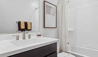 12562 W CHASE Ln, Avondale, AZ 85323