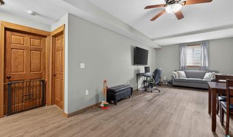 109 E Ponderosa Cir, Brandon, SD 57005