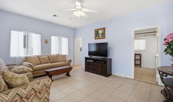 1703 N THORNTON Rd 214, Casa Grande, AZ 85122