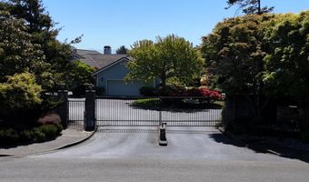 221 SCHOONER BAY Dr, Brookings, OR 97415