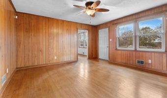 9 Merrimon Ave, Boiling Springs, SC 29316