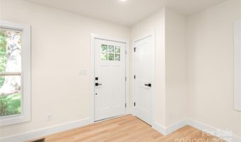 3208 June Dr, Charlotte, NC 28205