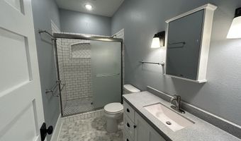 144 W 6th St, Ainsworth, NE 69210