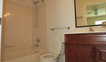 5818 COWLING Ct, Alexandria, VA 22304