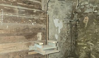 444 E 8th St, Baxter Springs, KS 66713