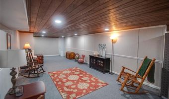 6607 Wenzel Rd, Alton, IL 62002