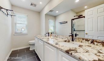 1291 White Chapel Ln, Algonquin, IL 60102