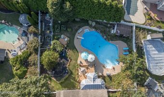 8 Laurel Ln, Bayville, NJ 08721