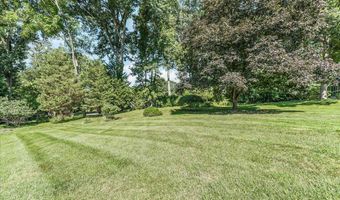 230 TREE TOP Ln, Hockessin, DE 19707