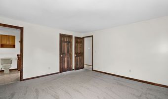 70 Smith Ln, Burlington, CT 06013