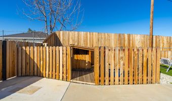 32854 Crown Valley Rd, Acton, CA 93510