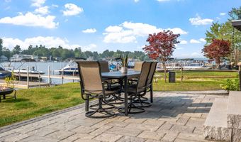 82 Sunset Dr, Belmont, NH 03220