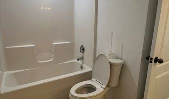 122 NW 15th Ter, Cape Coral, FL 33993