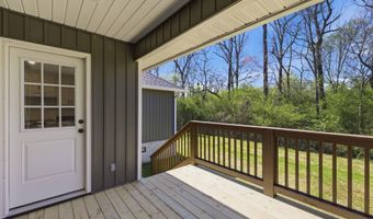 317 Creekside Dr, Albertville, AL 35950