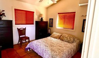 61-313 Kamehameha Hwy U, Haleiwa, HI 96712