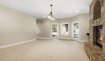 21194 Lawrence 2230, Aurora, MO 65605