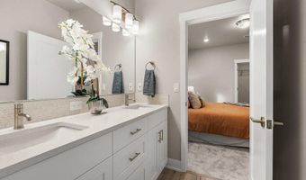 3859 NE Petrosa Ave, Bend, OR 97701