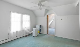 37 Bilodeau Ct, Burlington, VT 05401