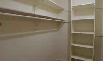 6204 REDINS Dr, Alexandria, VA 22310