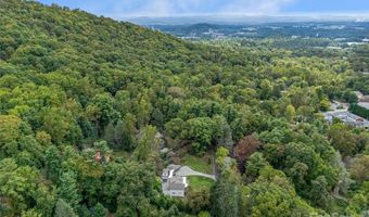 111 Rathfarnham Cir, Asheville, NC 28803