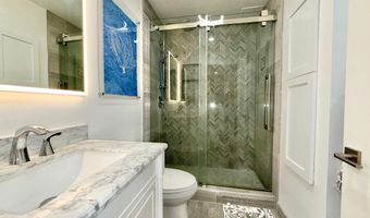 2111 WISCONSIN Ave NW 710, Washington, DC 20007