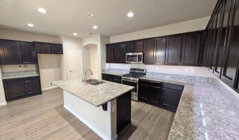 180 Walnut Dr, Fernley, NV 89408